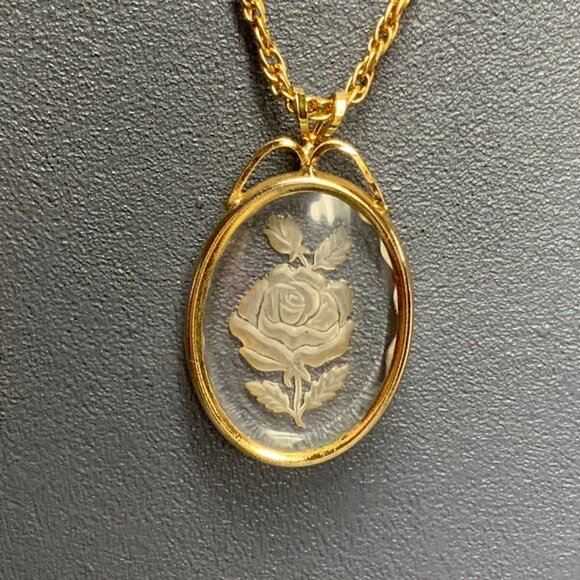 Clear Acrylic Rose Pendant Necklace 24 In Gold Chain Elegant Timeless Classic - Picture 2 of 6